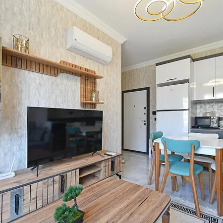 Crown Town 1 Bedroom Just 200m From The Sea In Kestel,